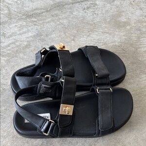 Steve Madden Black Leather Sandals with Gold Accents 8.5